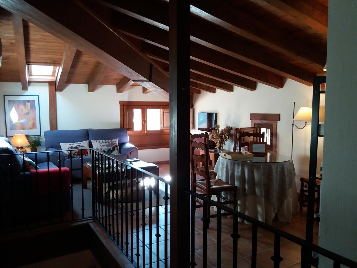 Hostal Rural Luna Y Hostal Rural Lunaposada Candeleda Buitenkant foto